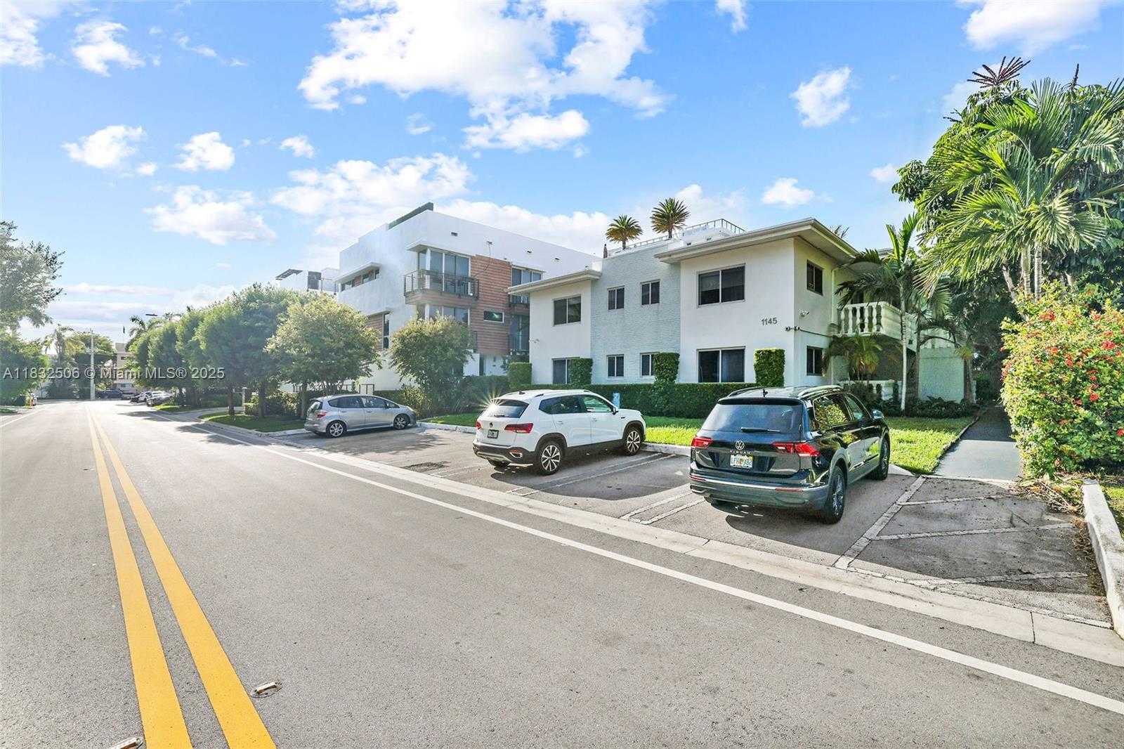 Small Image of 1145 101ST ST #4, Bay Harbor Islands Number 18