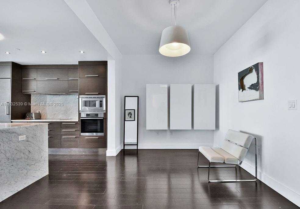 Small Image of 900 BISCAYNE BLVD #2507, Miami Number 20