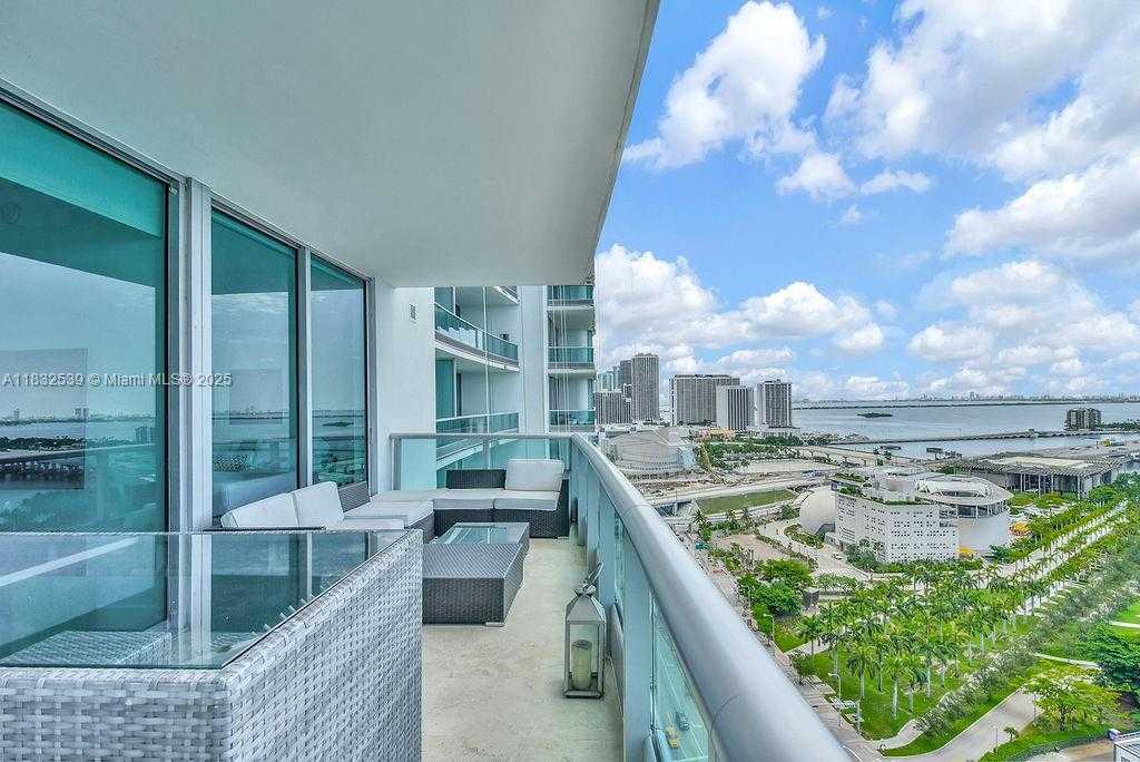 Small Image of 900 BISCAYNE BLVD #2507, Miami Number 25