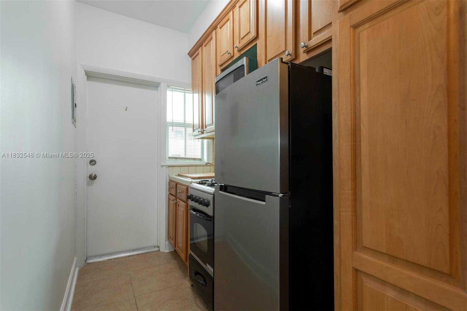 Small Image of 1561 LENOX AVE #10, Miami Beach Number 8