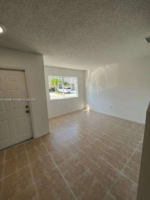 Small Image of 17773 SOUTH WEST 140TH CT, Miami Number 10