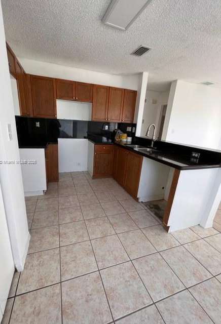Small Image of 17773 SOUTH WEST 140TH CT, Miami Number 19