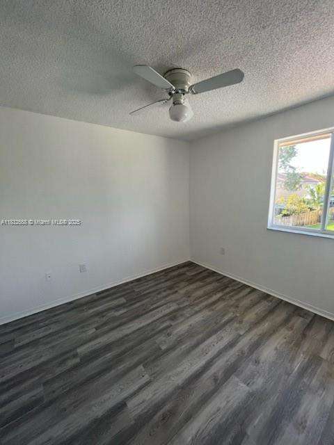 Small Image of 17773 SOUTH WEST 140TH CT, Miami Number 8