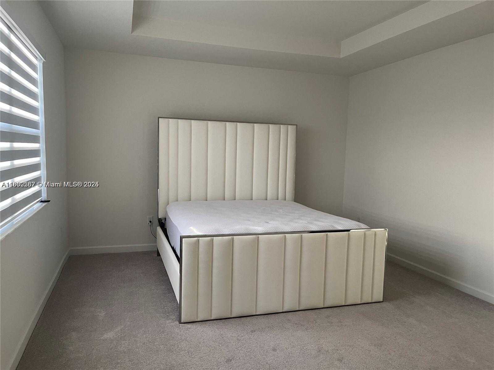 Small Image of 22960 SOUTH WEST 130TH AVE, Miami Number 14