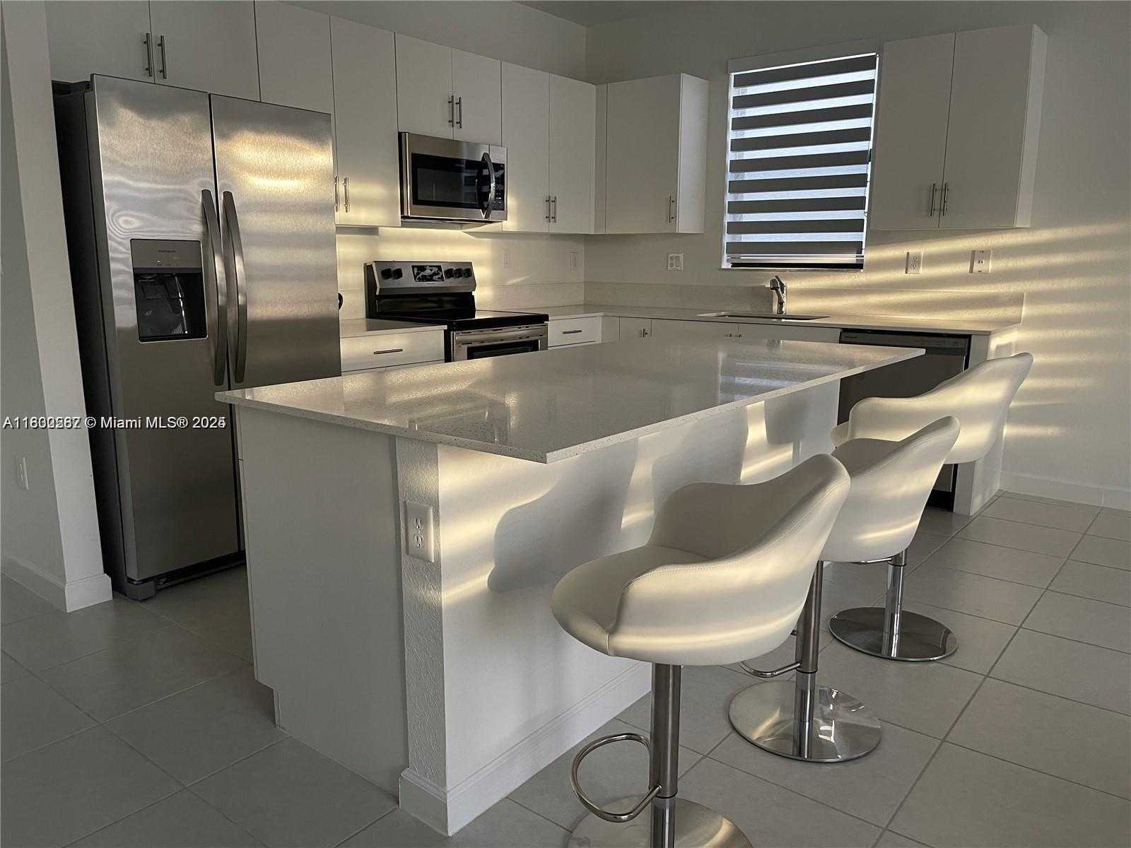 Small Image of 22960 SOUTH WEST 130TH AVE, Miami Number 7