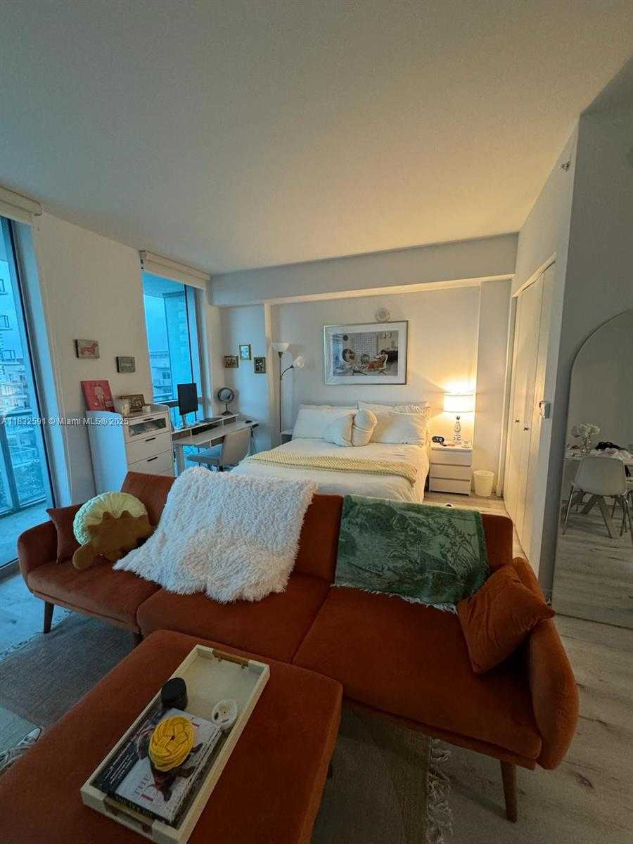 Small Image of 1100 SOUTH MIAMI AVE #1205, Miami Number 12