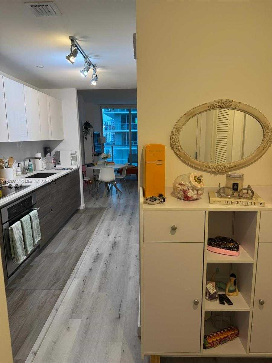Small Image of 1100 SOUTH MIAMI AVE #1205, Miami Number 8