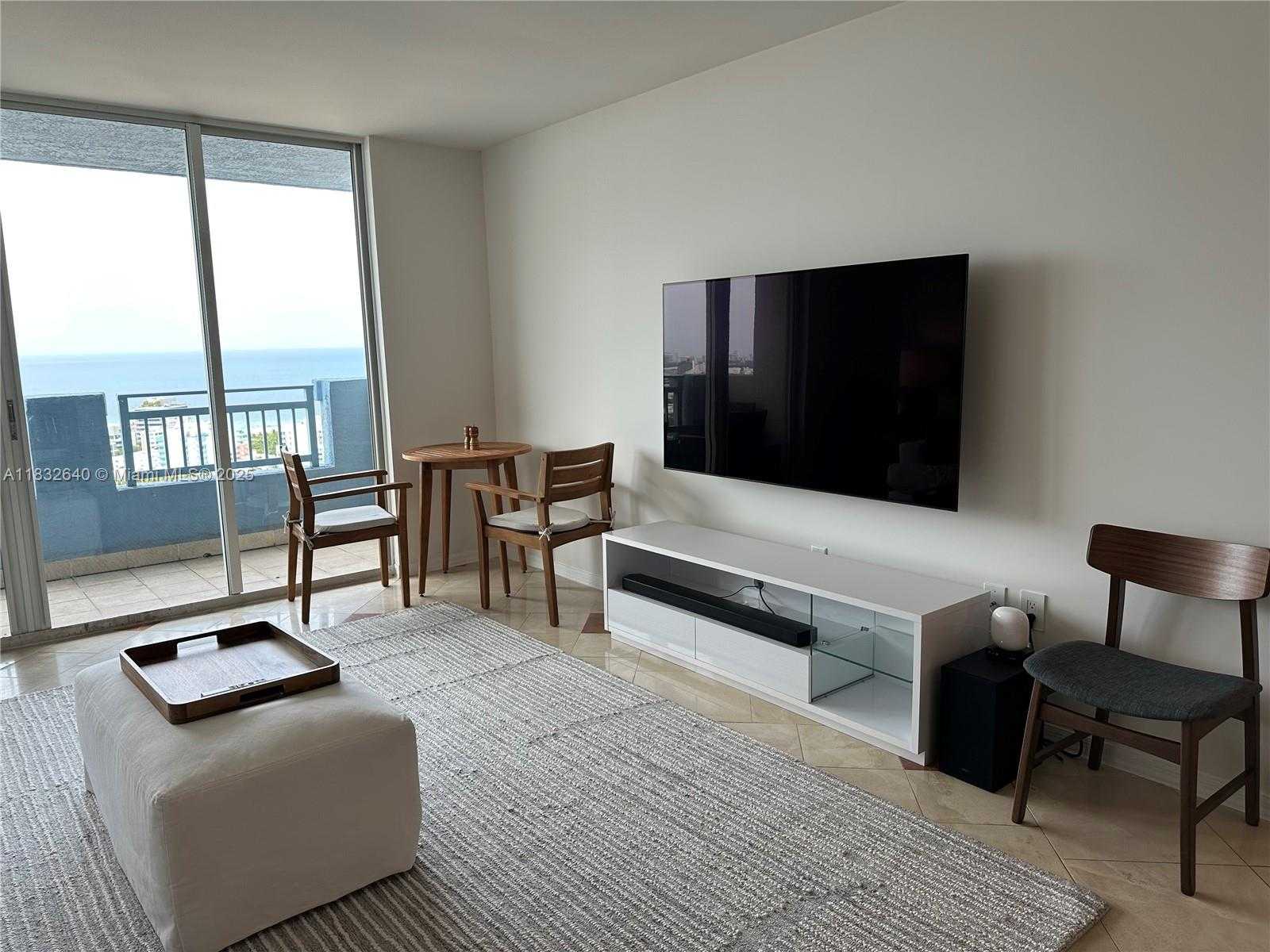 Small Image of 90 ALTON RD #2809, Miami Beach Number 3