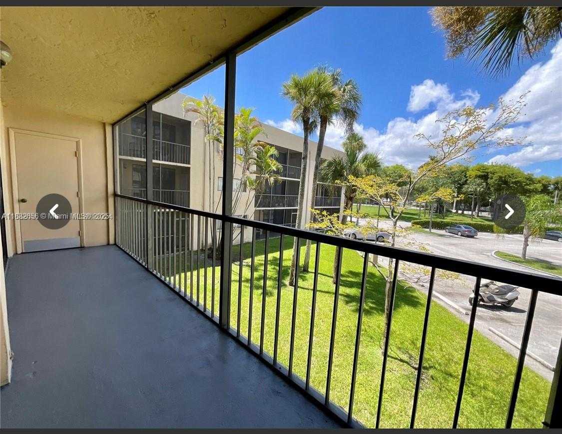 Small Image of Miami Number 8