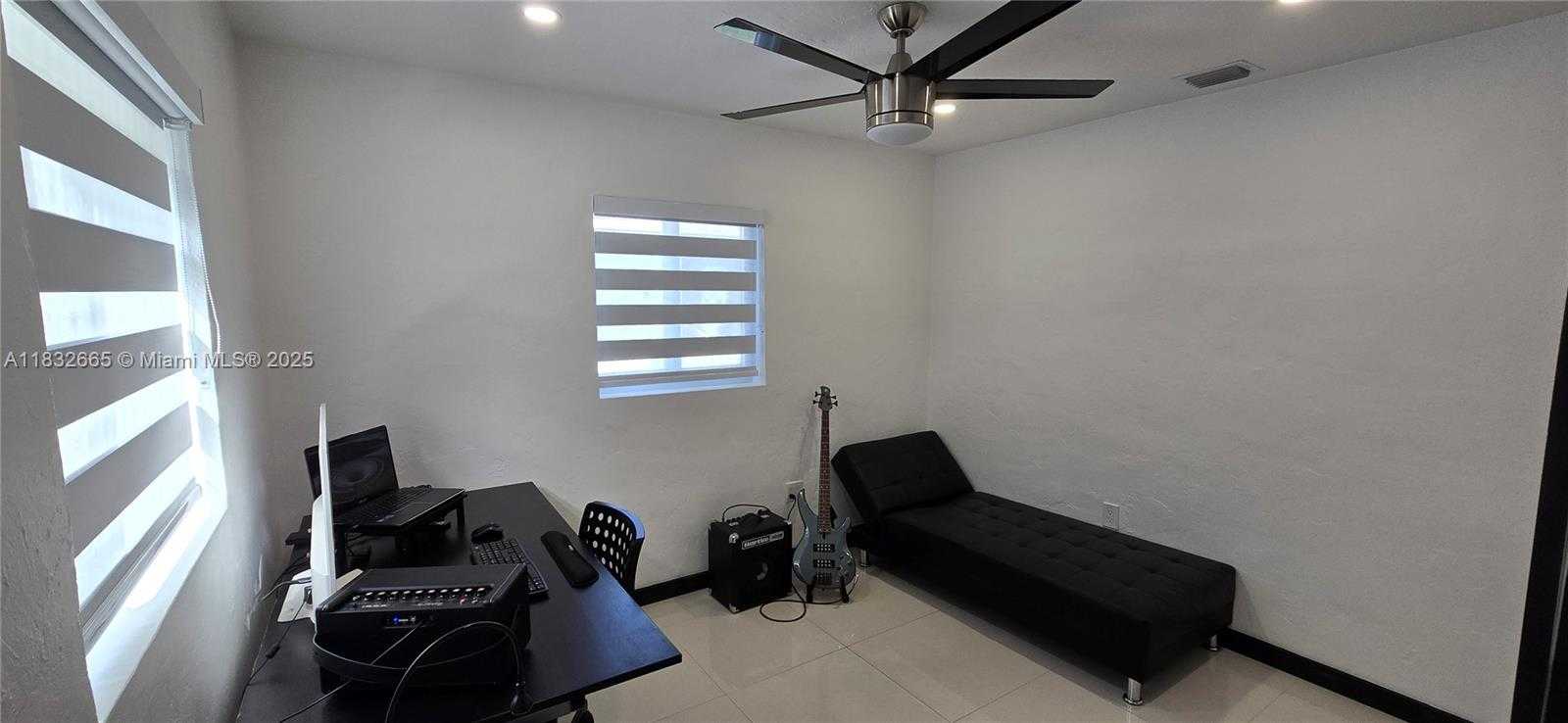 Small Image of 6471 SOUTH WEST 30TH ST, Miramar Number 19