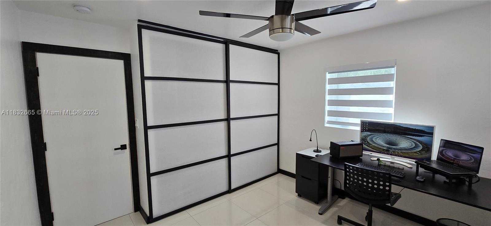 Small Image of 6471 SOUTH WEST 30TH ST, Miramar Number 21