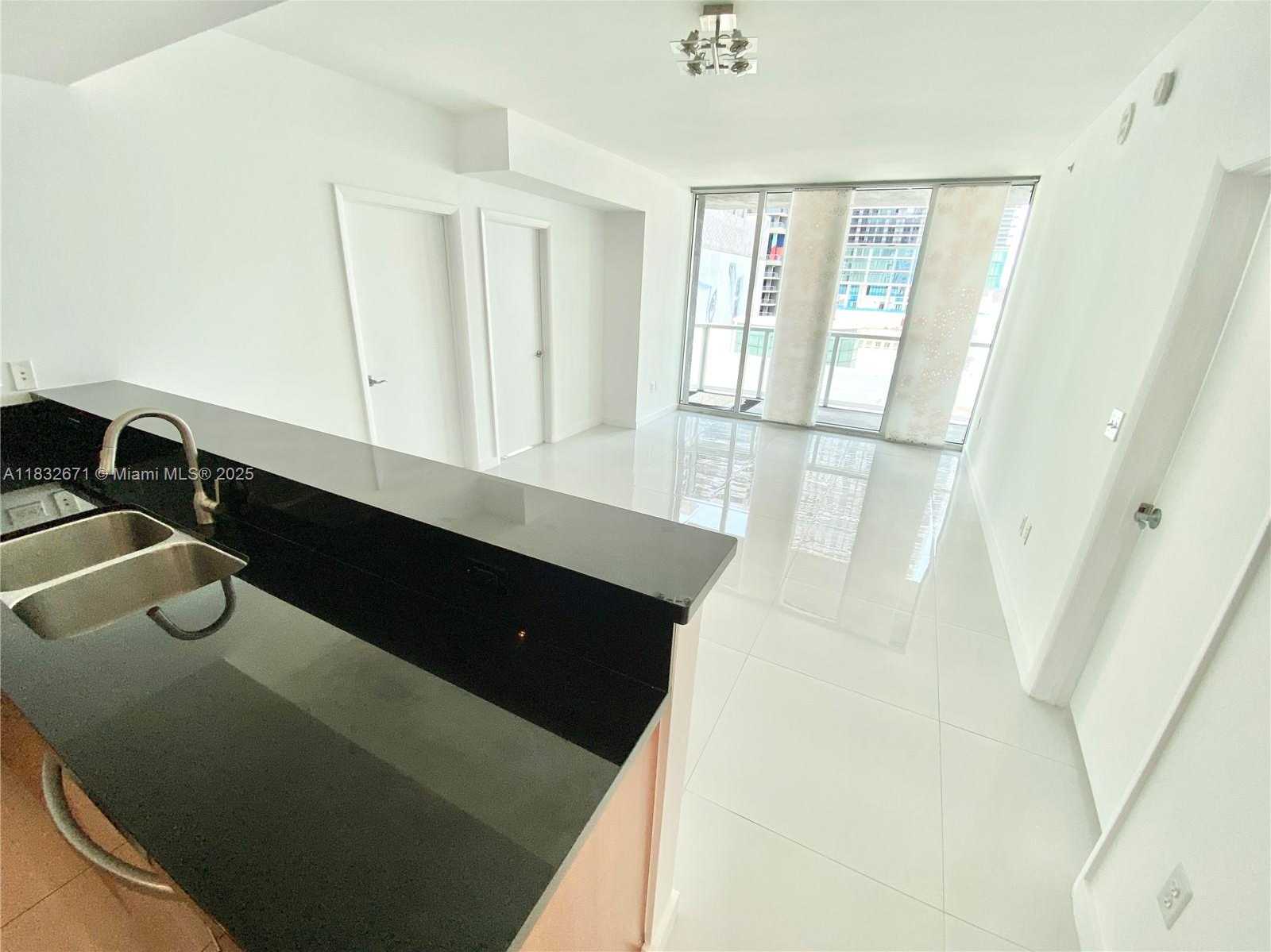 Small Image of 253 NORTH EAST 2ND ST #1401, Miami Number 3