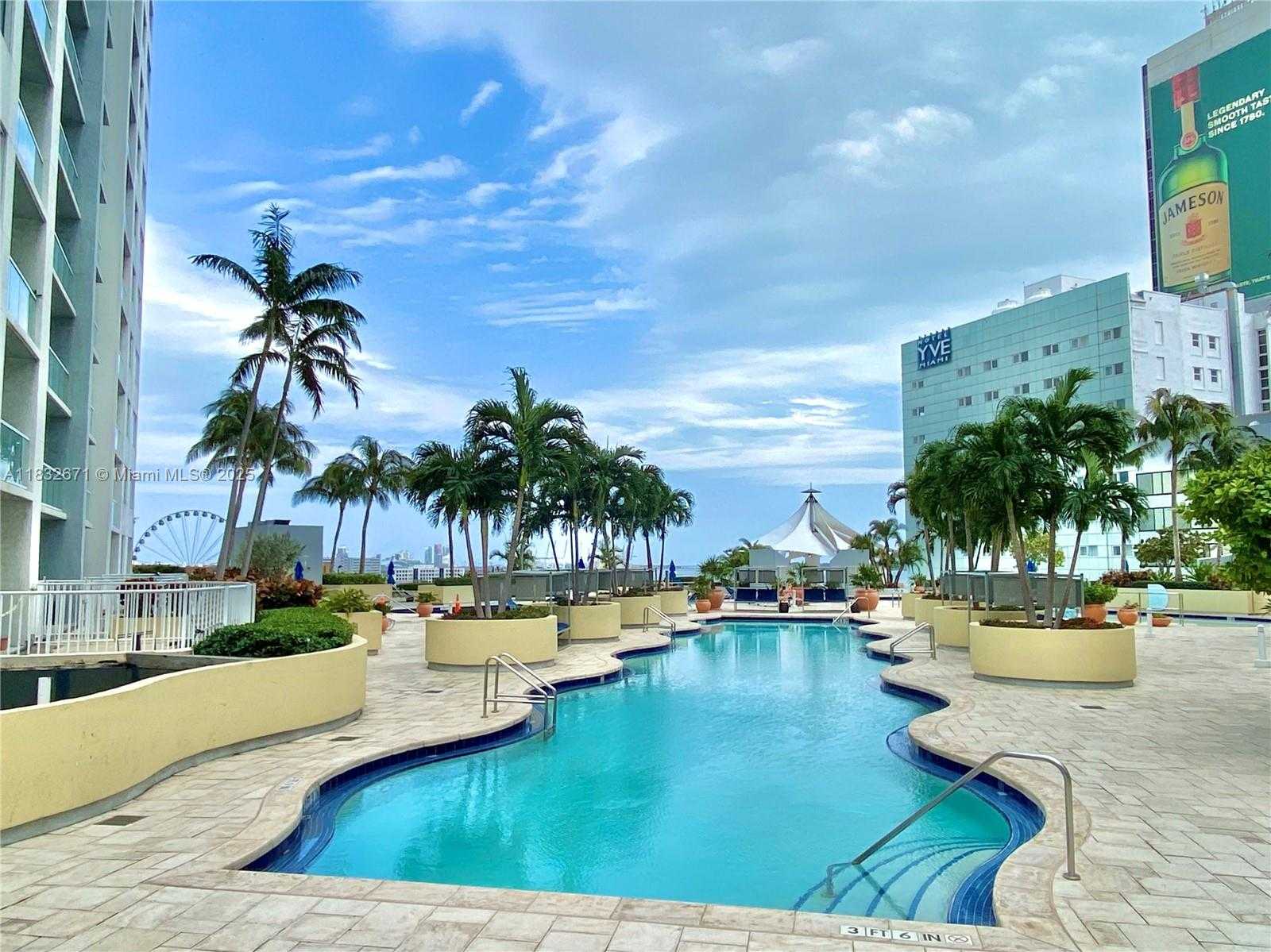Small Image of 253 NORTH EAST 2ND ST #1401, Miami Number 35