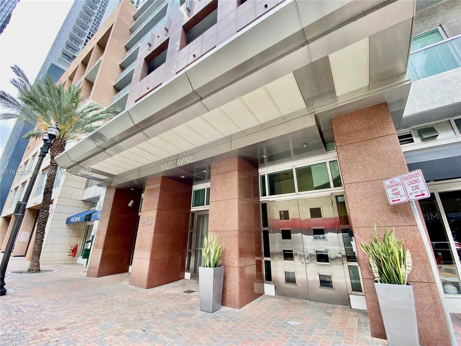 Small Image of 253 NORTH EAST 2ND ST #1401, Miami Number 55