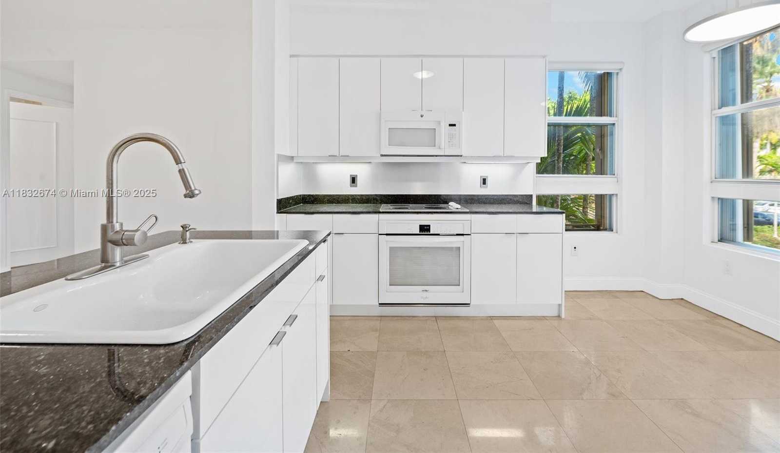 Small Image of 701 CRANDON BLVD #201, Key Biscayne Number 16