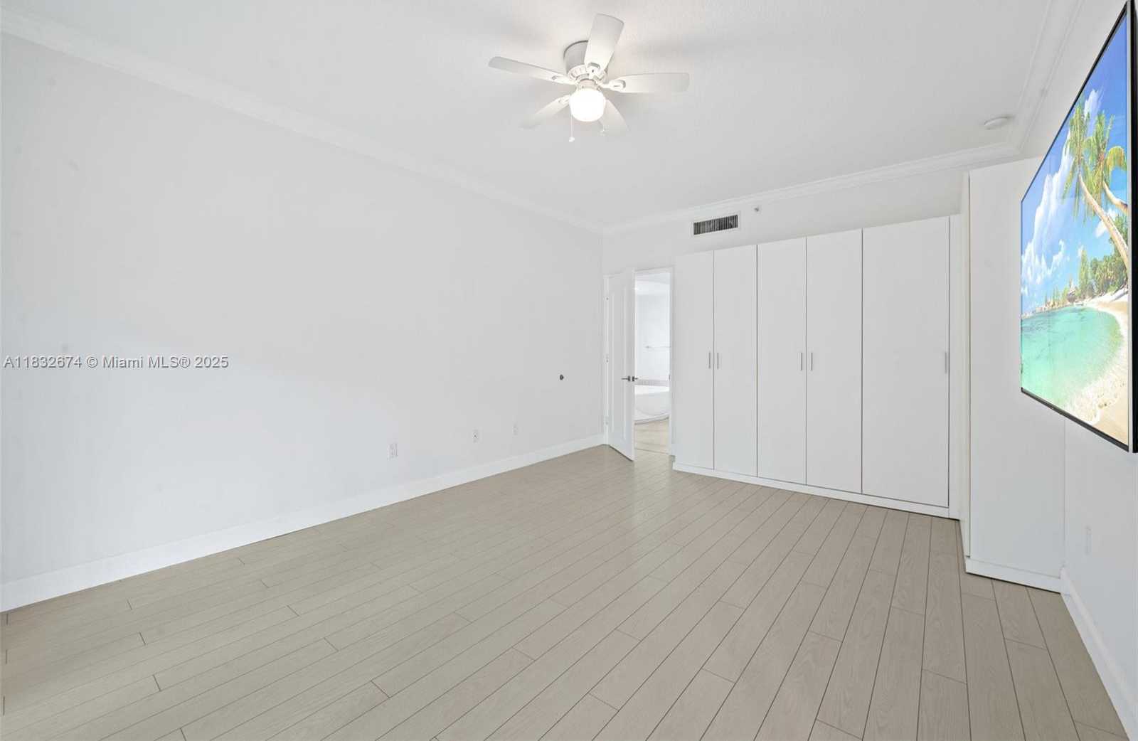 Small Image of 701 CRANDON BLVD #201, Key Biscayne Number 20