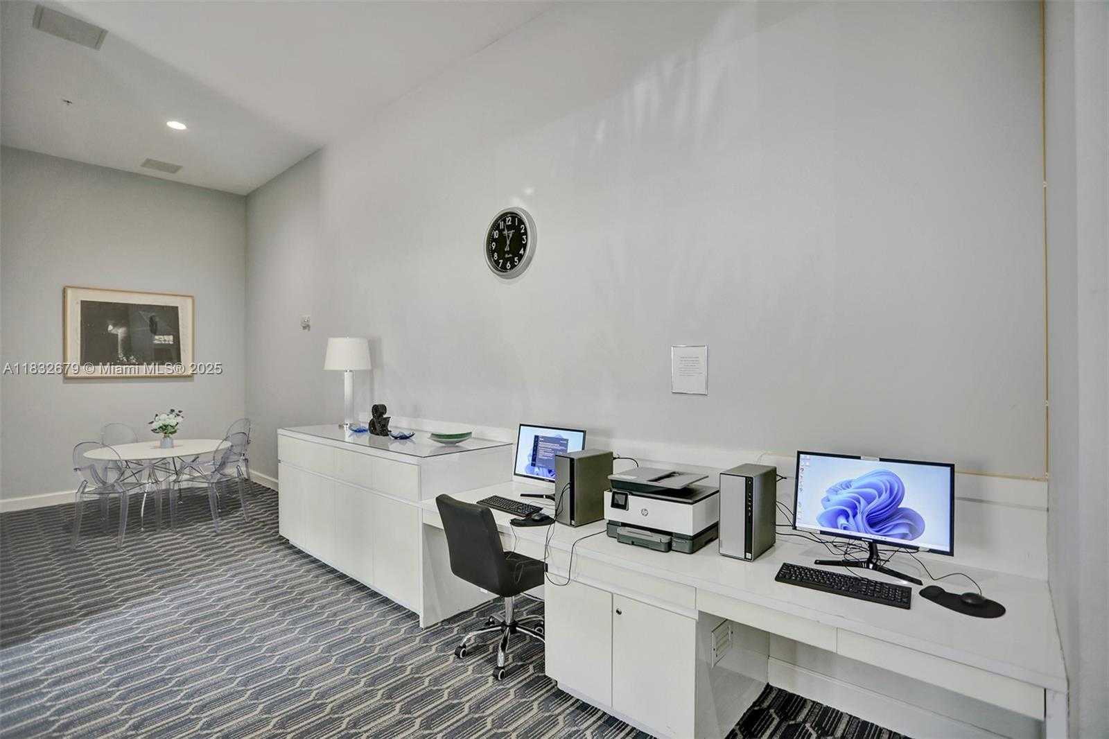 Small Image of 18800 NORTH EAST 29 AVE #621, Aventura Number 38