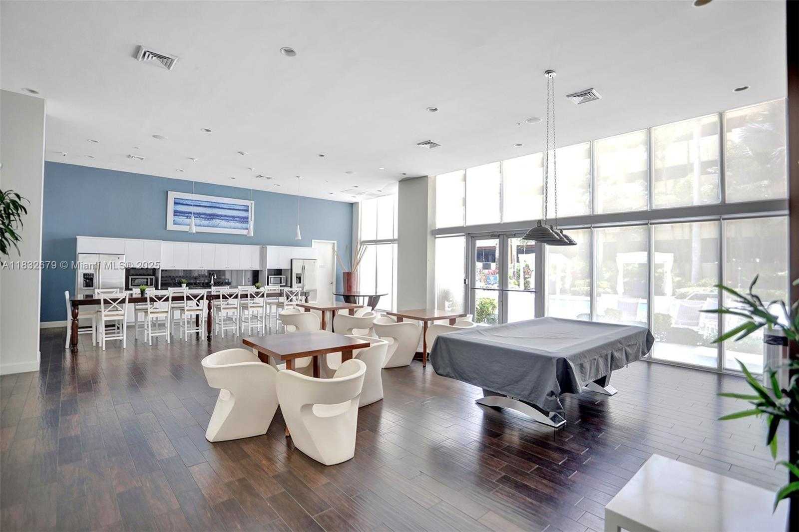 Small Image of 18800 NORTH EAST 29 AVE #621, Aventura Number 41