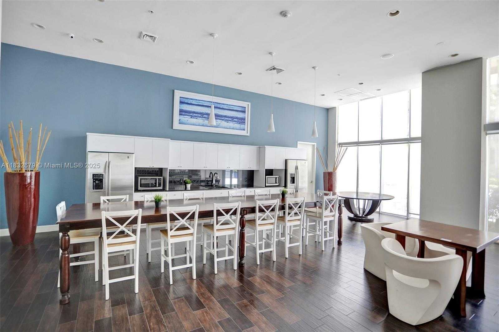 Small Image of 18800 NORTH EAST 29 AVE #621, Aventura Number 42
