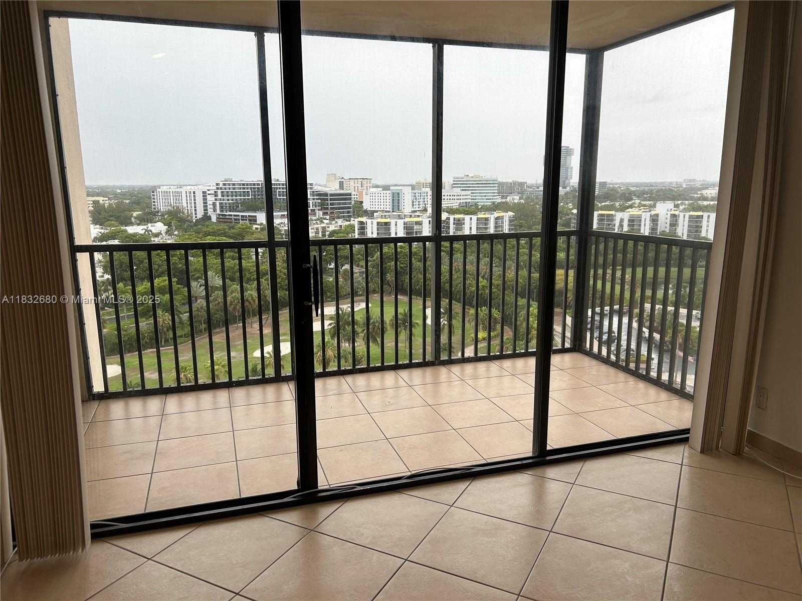 Small Image of 20335 E Country Club Dr, Aventura, FL 33180, USA Number 13