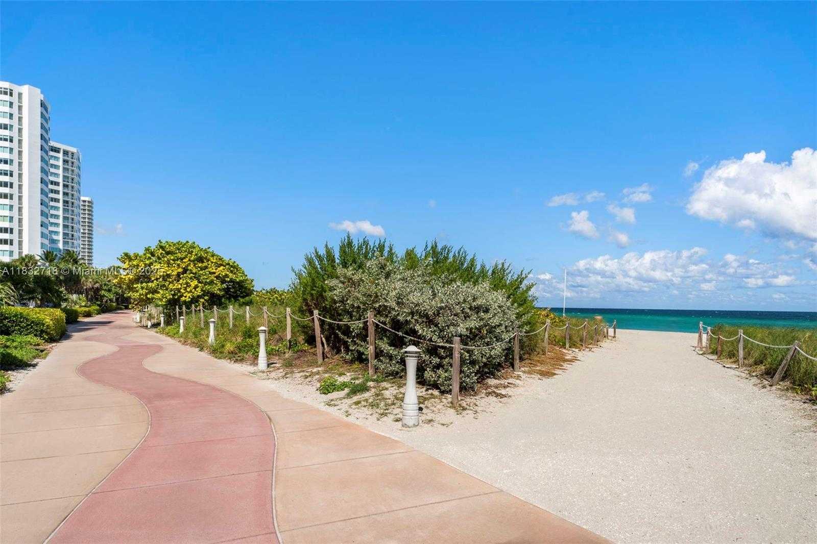 Small Image of 6917 COLLINS AVE #812, Miami Beach Number 9