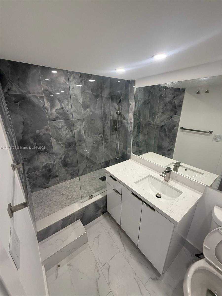 Small Image of 851 THREE ISLANDS BLVD #209, Hallandale Beach Number 10