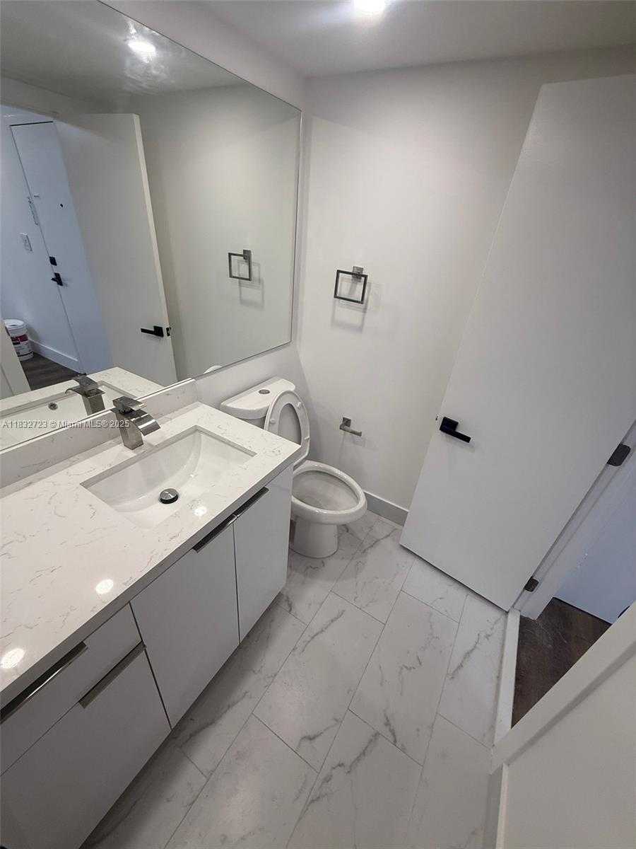 Small Image of 851 THREE ISLANDS BLVD #209, Hallandale Beach Number 9
