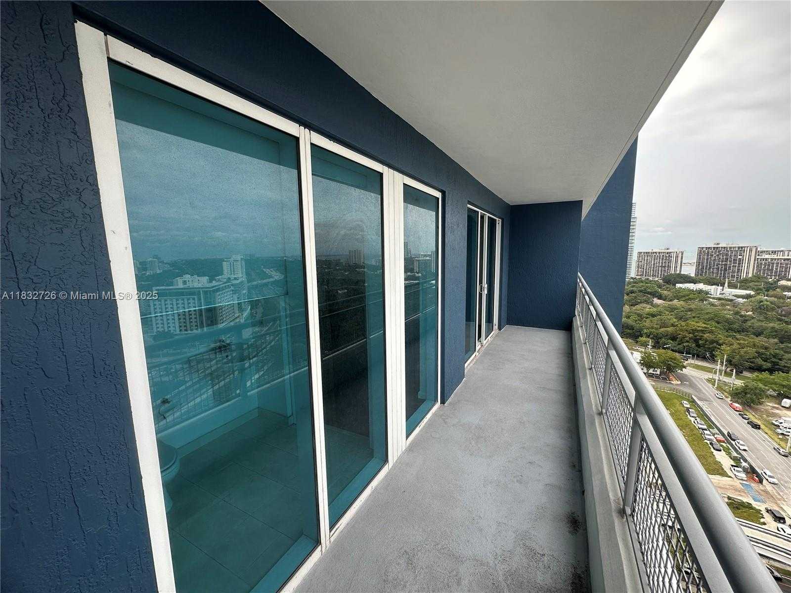 Small Image of 60 SOUTH WEST 13TH ST #1919, Miami Number 12