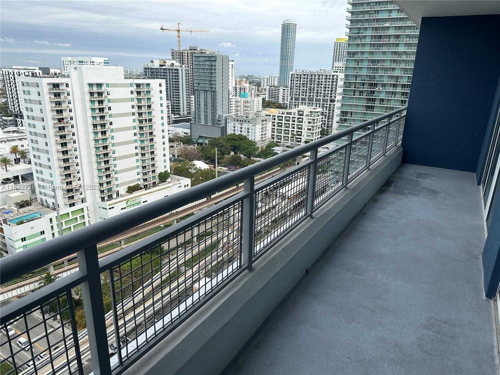 Small Image of 60 SOUTH WEST 13TH ST #1919, Miami Number 14