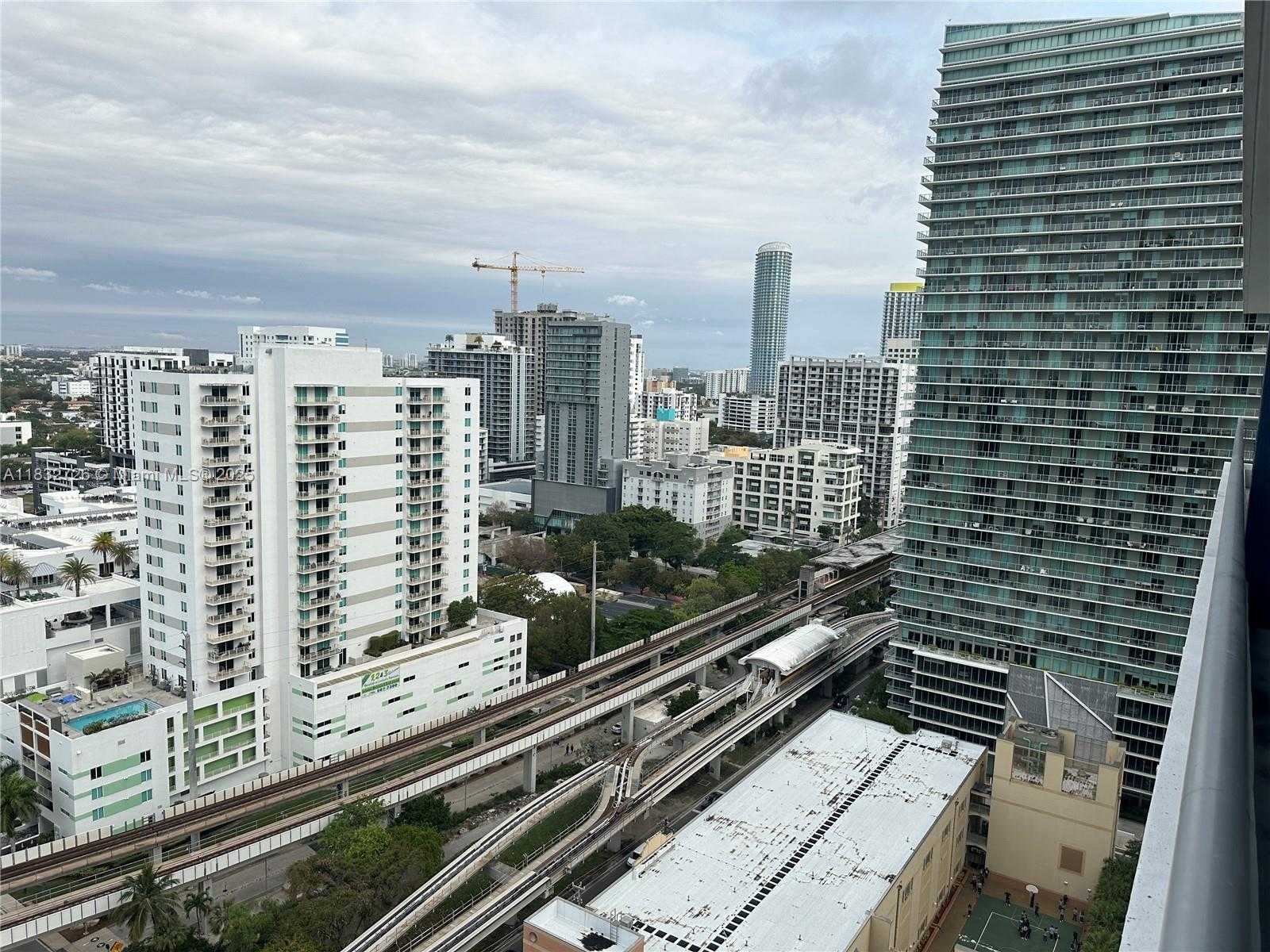 Small Image of 60 SOUTH WEST 13TH ST #1919, Miami Number 16