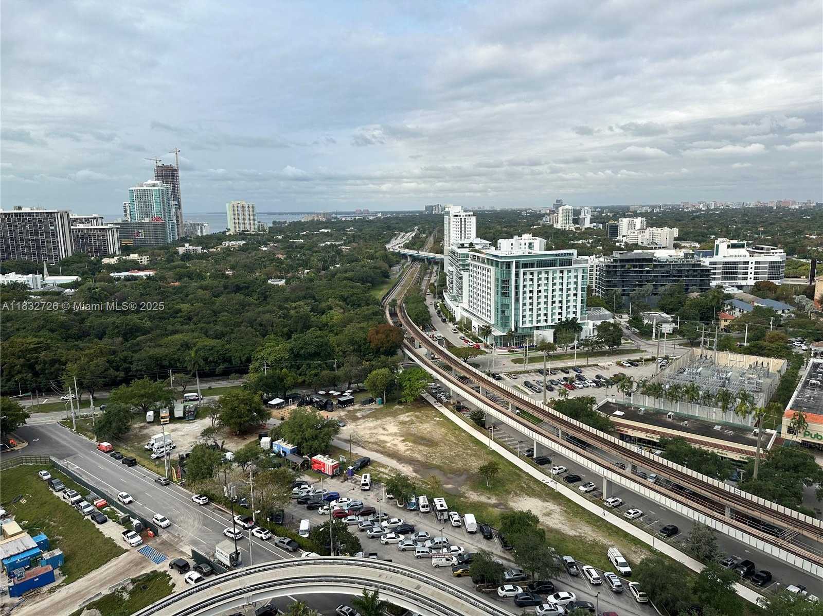 Small Image of 60 SOUTH WEST 13TH ST #1919, Miami Number 17