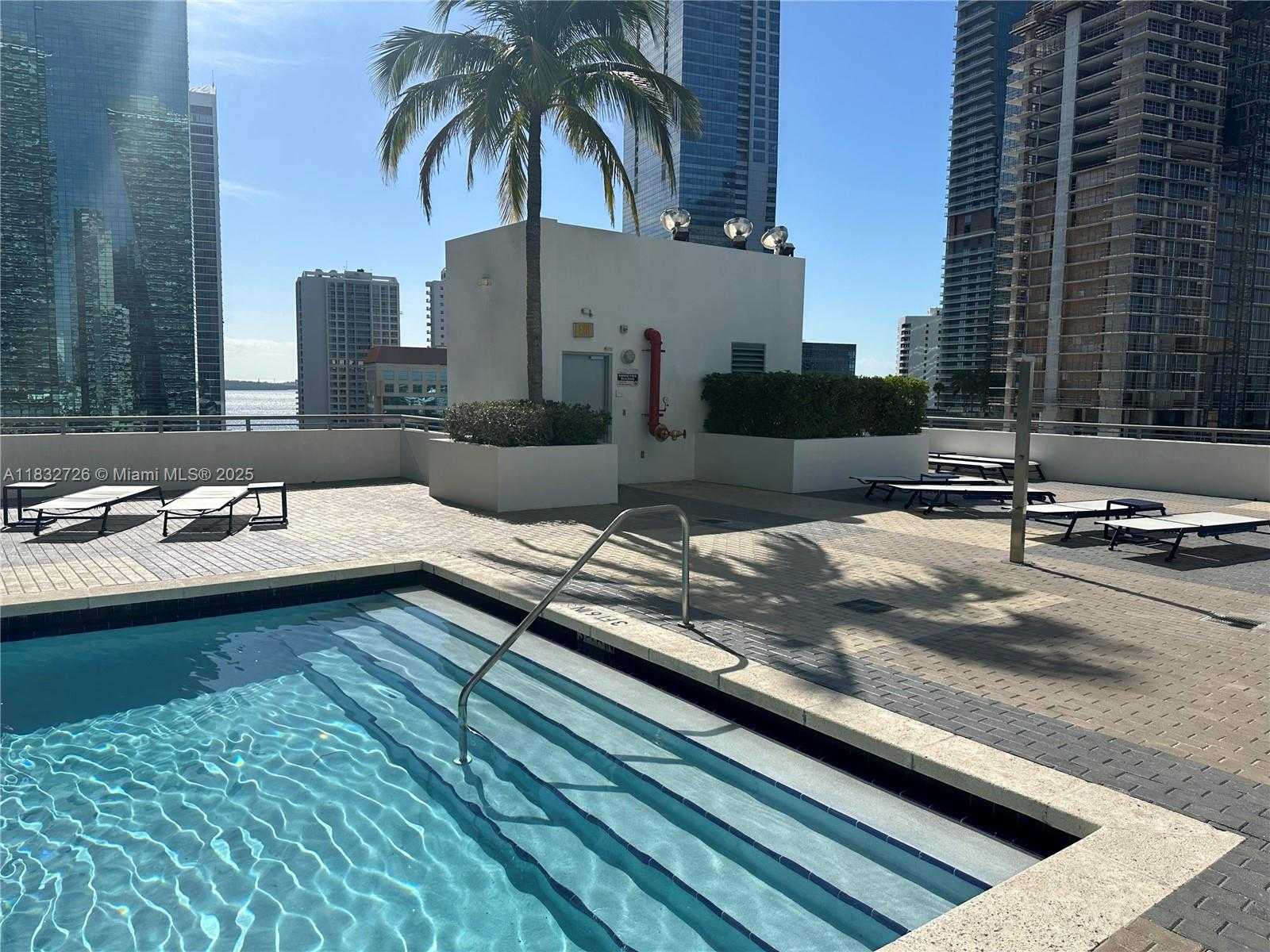 Small Image of 60 SOUTH WEST 13TH ST #1919, Miami Number 23