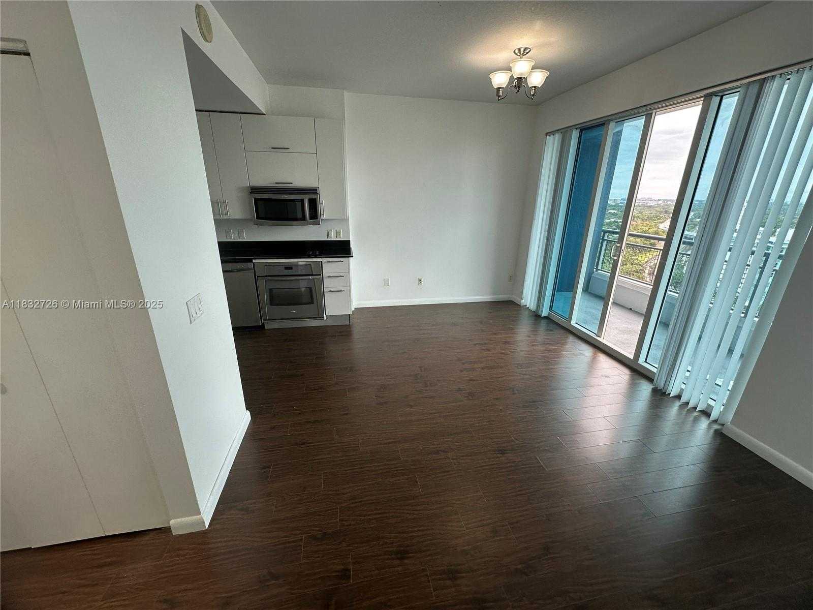 Small Image of 60 SOUTH WEST 13TH ST #1919, Miami Number 5