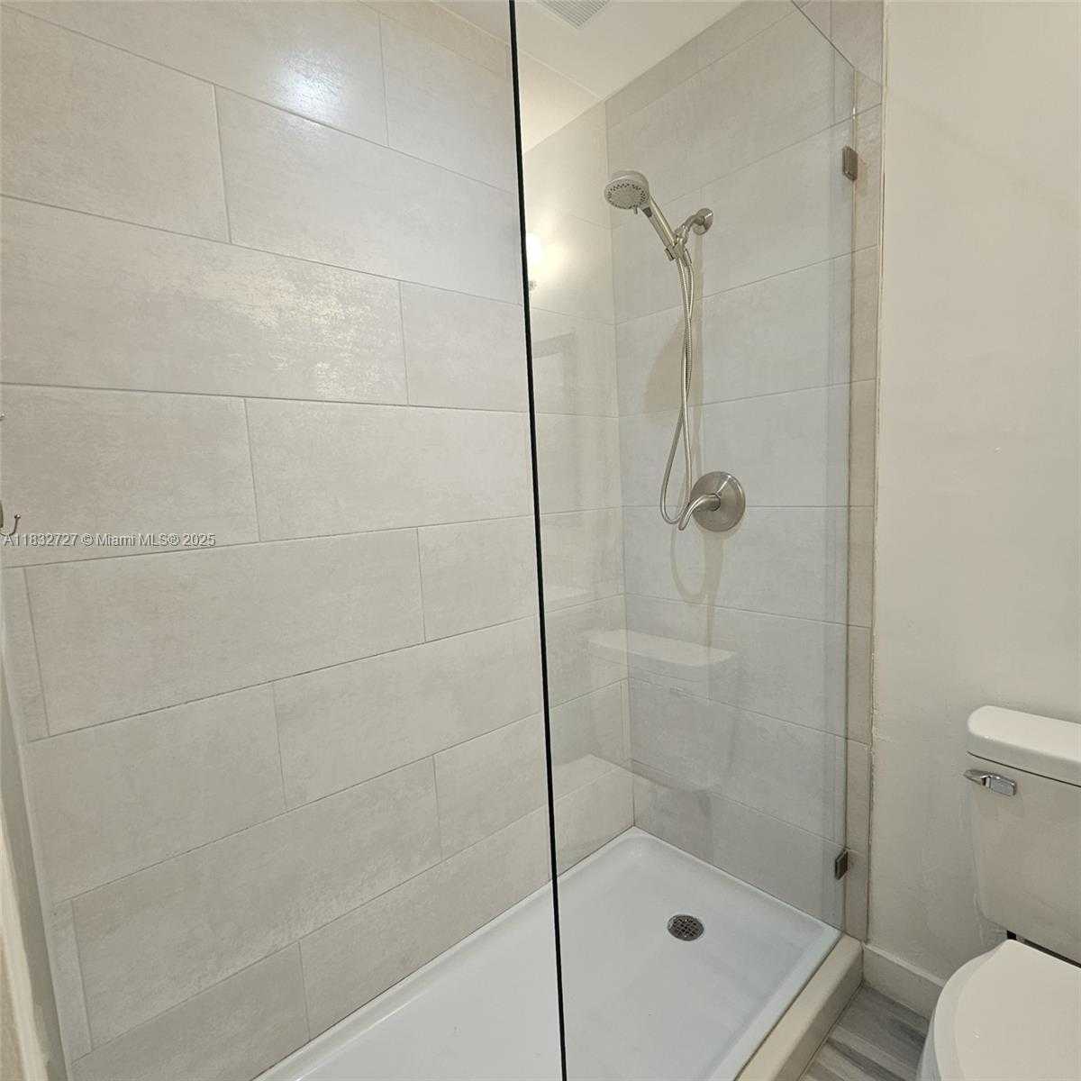 Small Image of 11510 SOUTH WEST 181ST TER, Miami Number 10