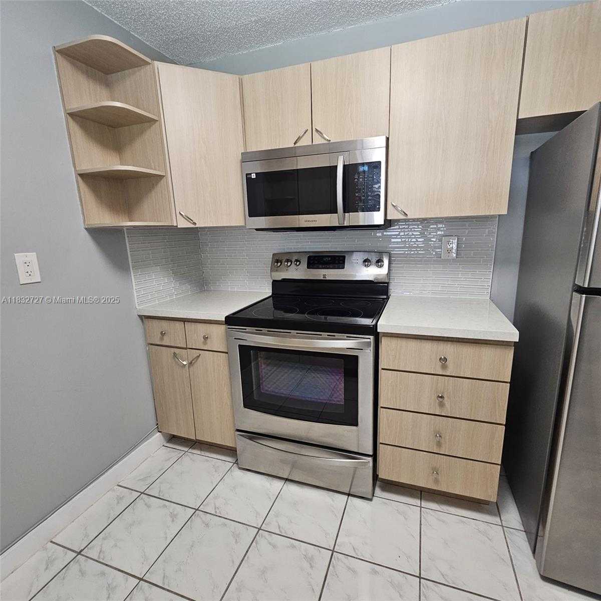 Small Image of 11510 SOUTH WEST 181ST TER, Miami Number 13