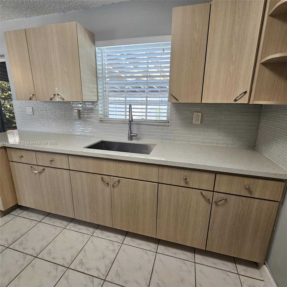 Small Image of 11510 SOUTH WEST 181ST TER, Miami Number 14