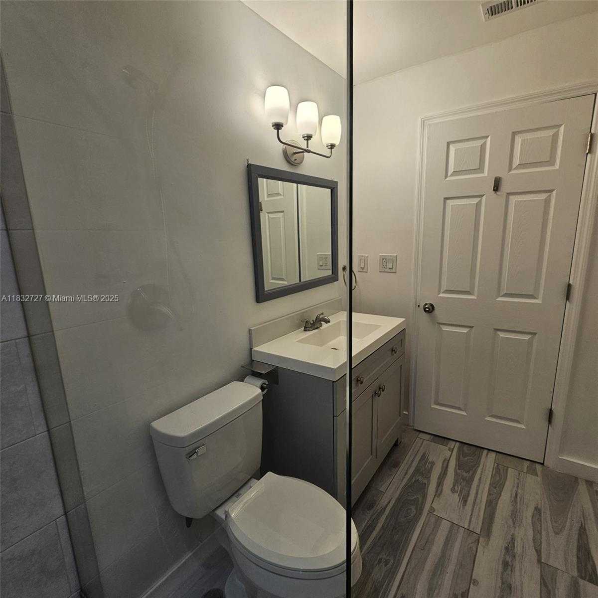 Small Image of 11510 SOUTH WEST 181ST TER, Miami Number 8