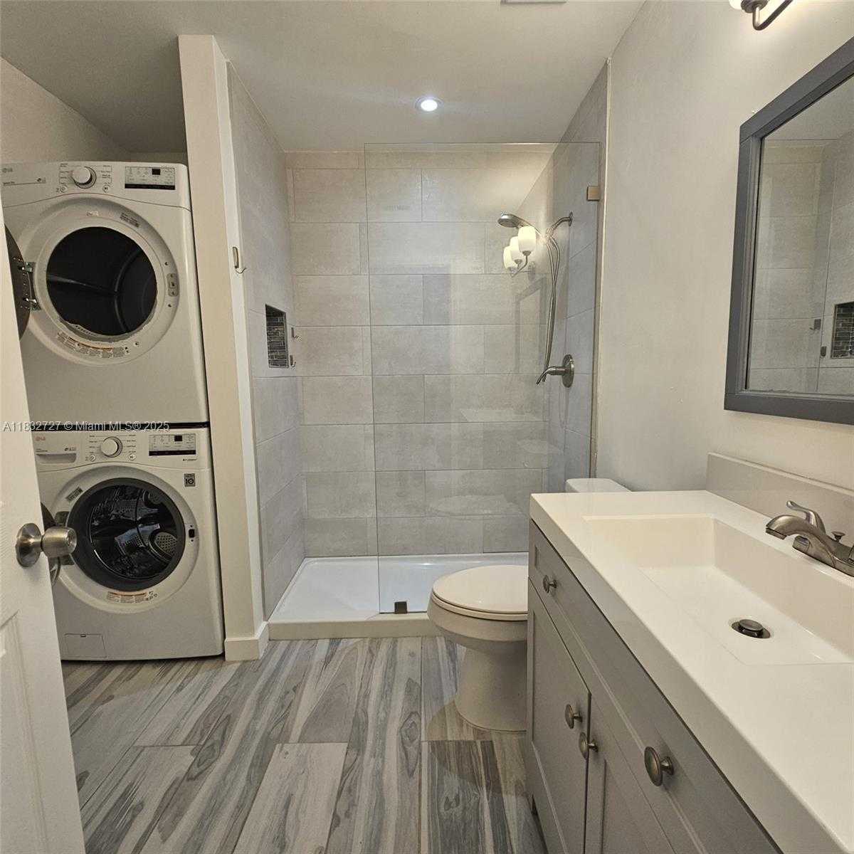 Small Image of 11510 SOUTH WEST 181ST TER, Miami Number 9