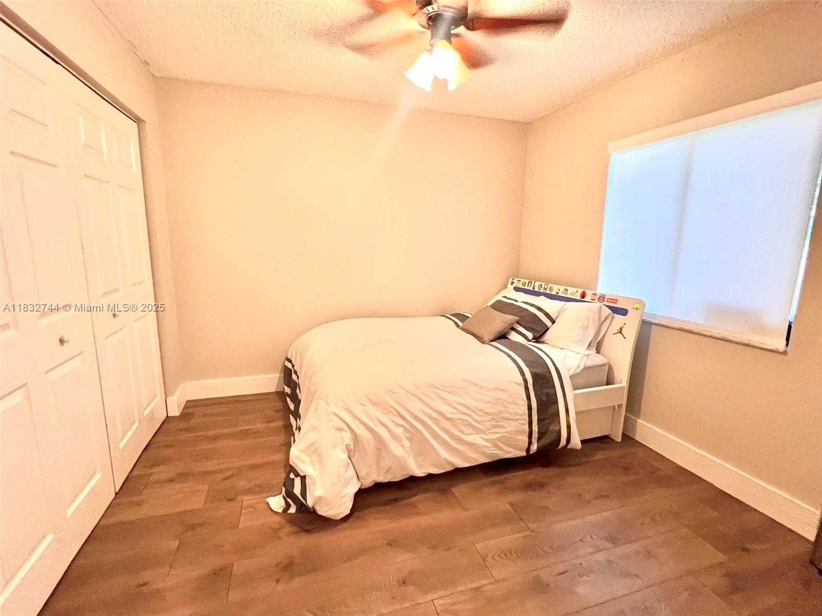 Small Image of 4280 IRONWOOD CT, Weston Number 15