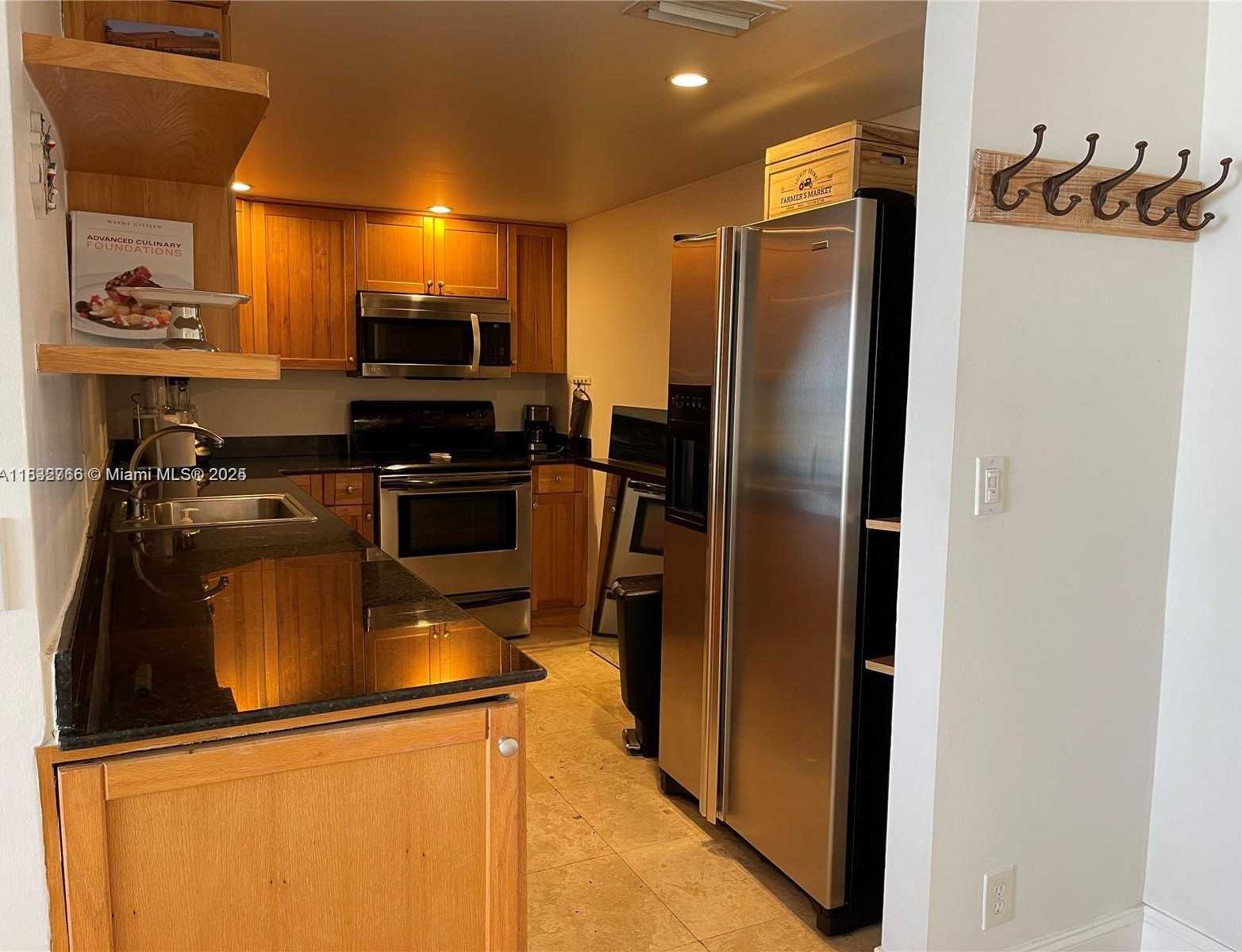 Small Image of 200 SOUTH EAST 15TH RD #4K, Miami Number 12