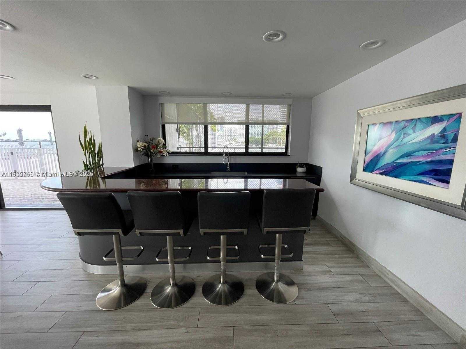 Small Image of 200 SOUTH EAST 15TH RD #4K, Miami Number 40