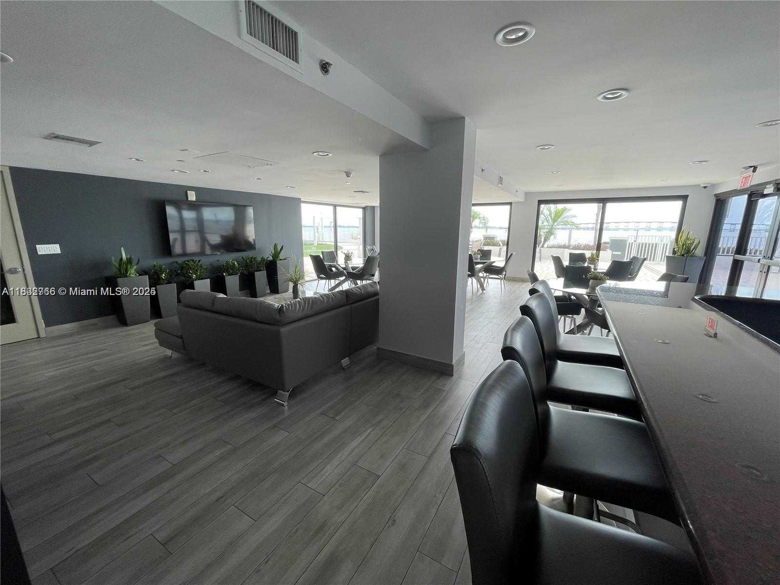 Small Image of 200 SOUTH EAST 15TH RD #4K, Miami Number 43