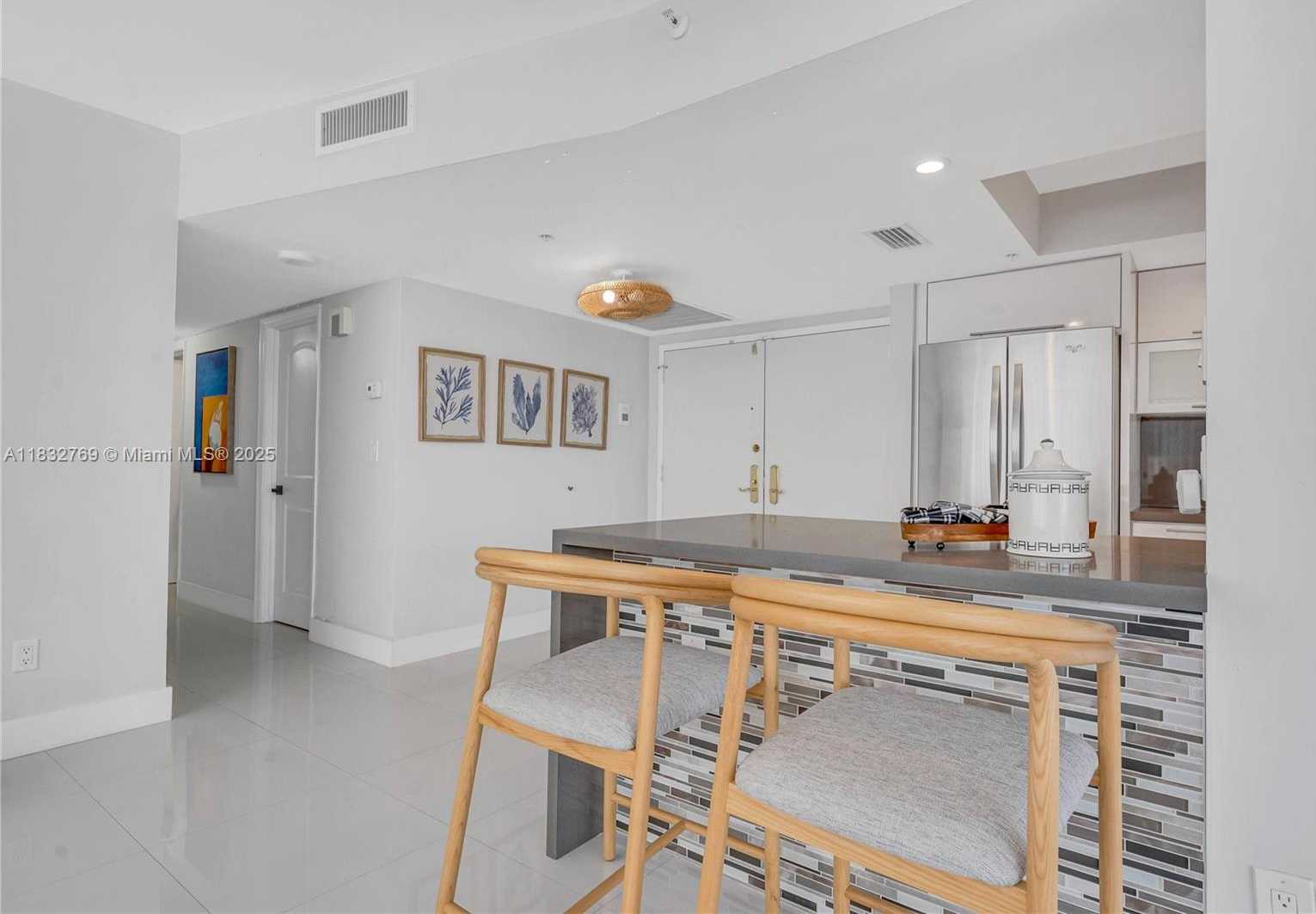Small Image of 10175 COLLINS AVE #102, Bal Harbour Number 16