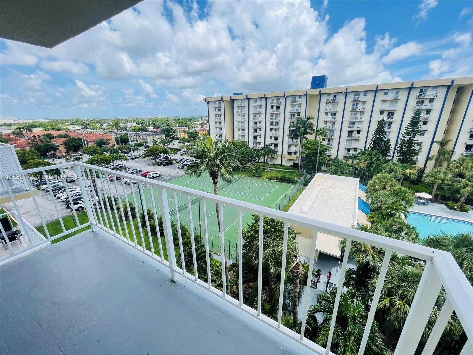 Small Image of 801 NORTH WEST 47TH AVE #715W, Miami Number 12