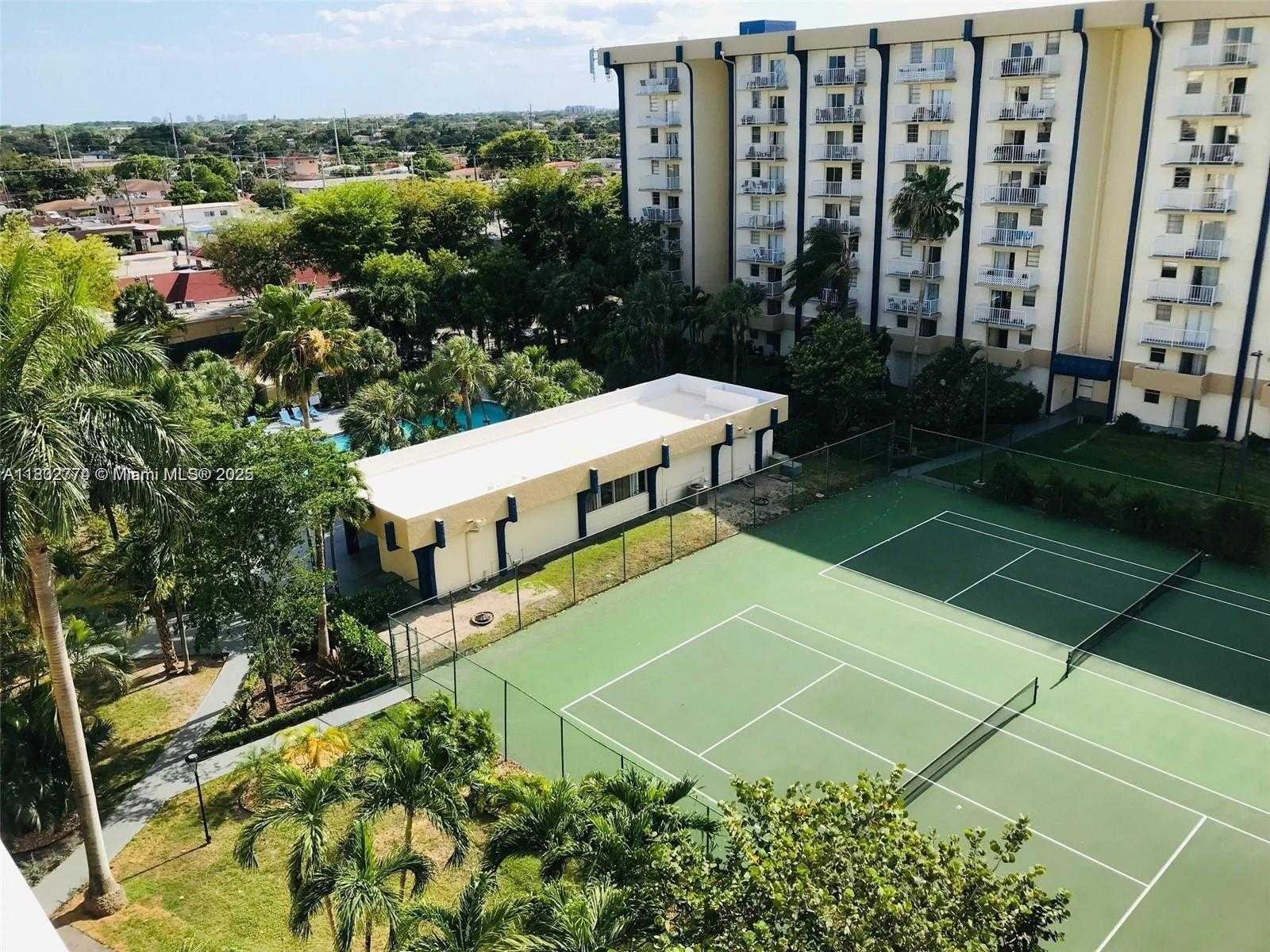 Small Image of 801 NORTH WEST 47TH AVE #715W, Miami Number 22