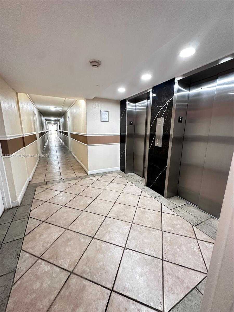 Small Image of 801 NORTH WEST 47TH AVE #715W, Miami Number 5