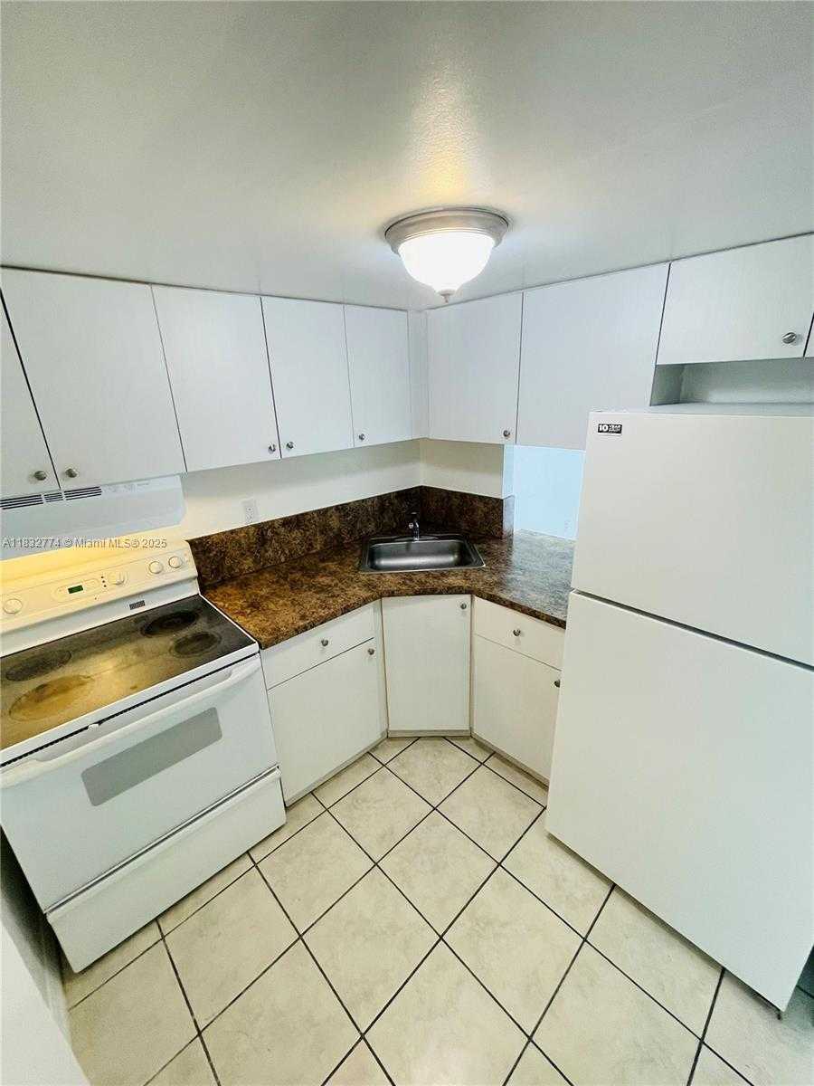 Small Image of 801 NORTH WEST 47TH AVE #715W, Miami Number 6