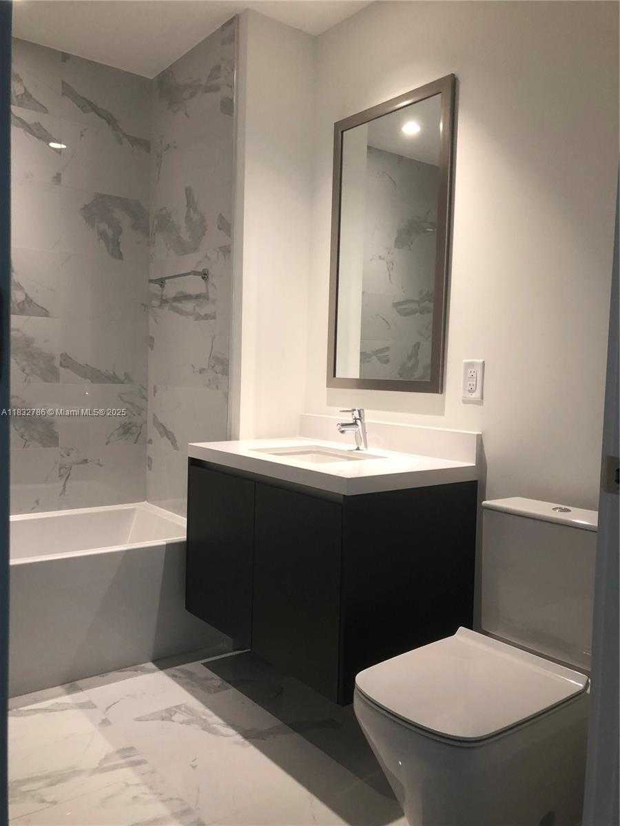 Small Image of 851 NORTH EAST 1ST AVE #3705, Miami Number 10