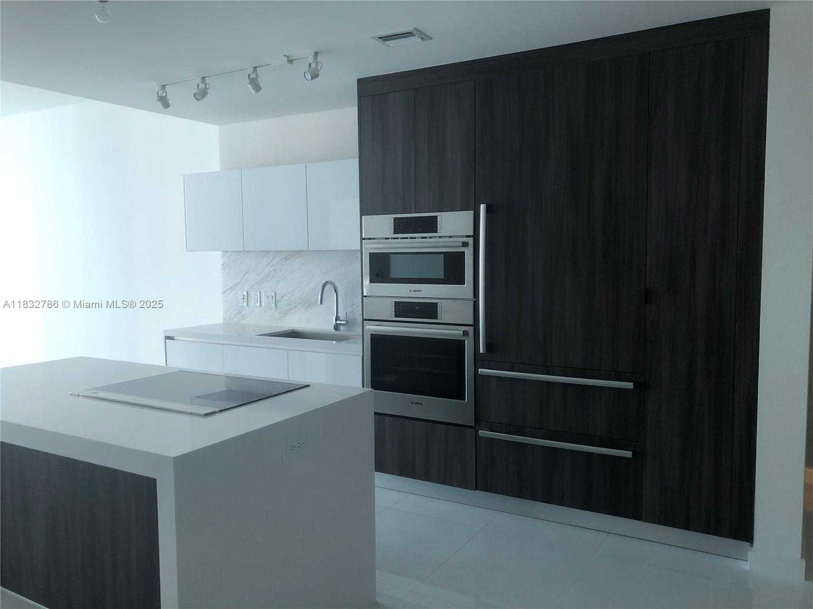 Small Image of 851 NORTH EAST 1ST AVE #3705, Miami Number 4