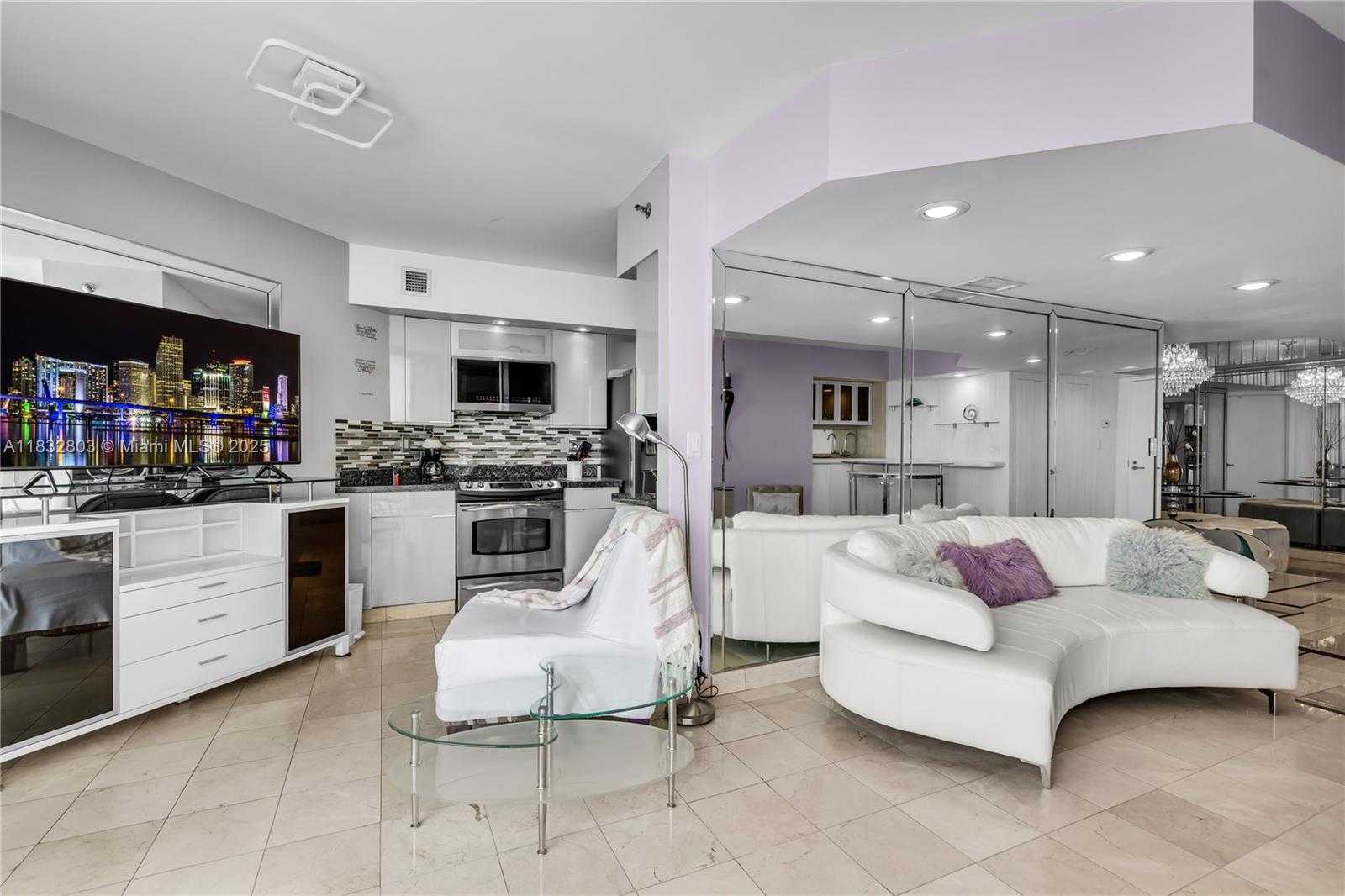 Small Image of 16485 COLLINS AVE #1832, Sunny Isles Beach Number 12